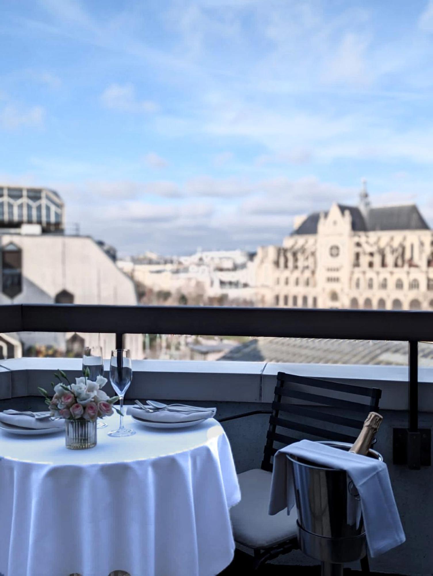 Novotel Paris Les Halles Esterno foto