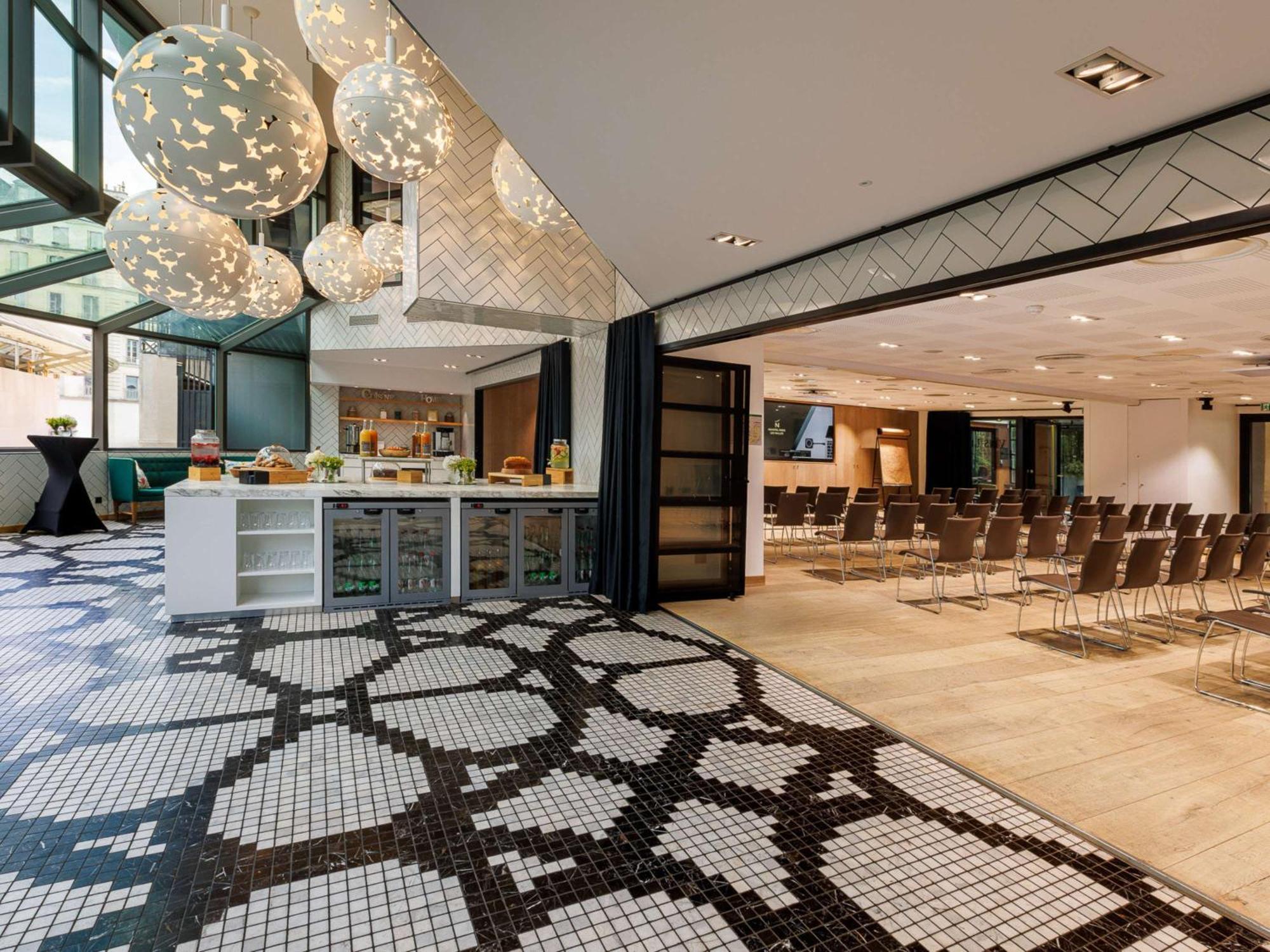 Novotel Paris Les Halles Esterno foto