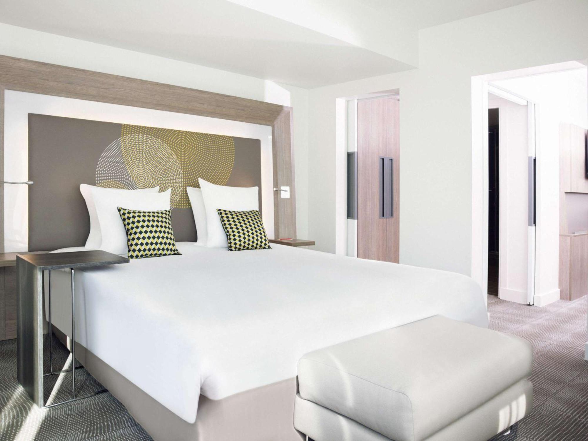 Novotel Paris Les Halles Esterno foto