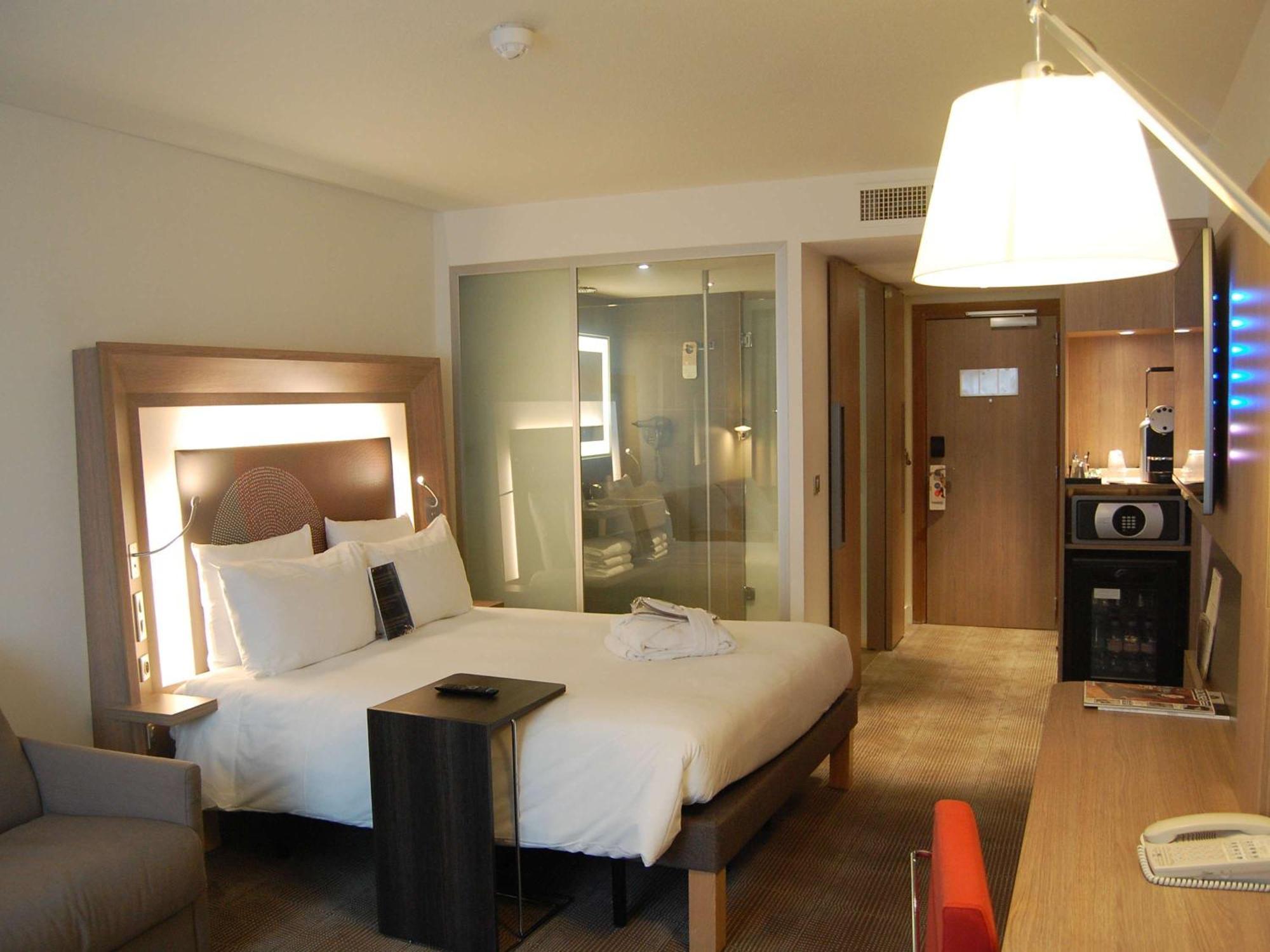 Novotel Paris Les Halles Esterno foto