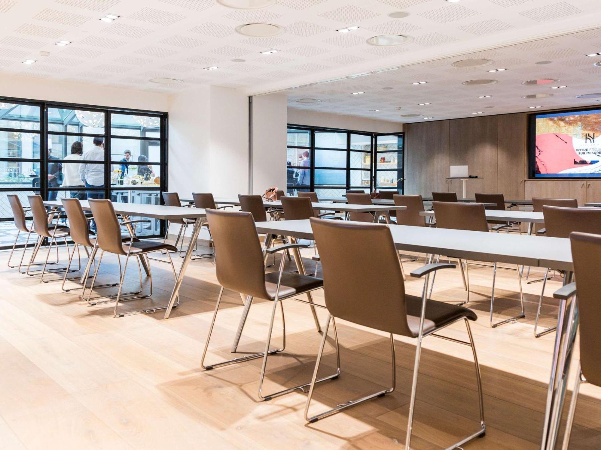 Novotel Paris Les Halles Esterno foto