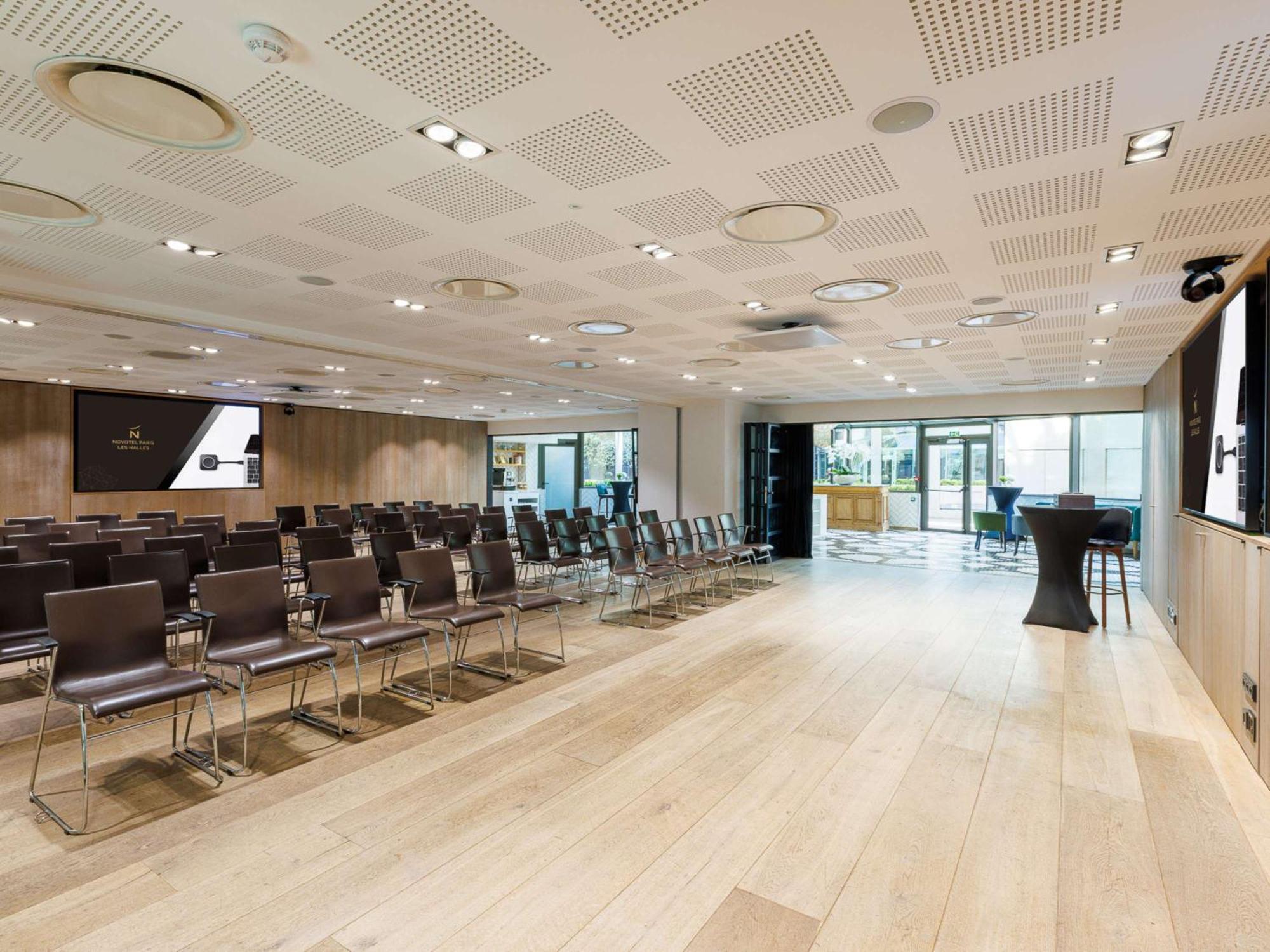 Novotel Paris Les Halles Esterno foto