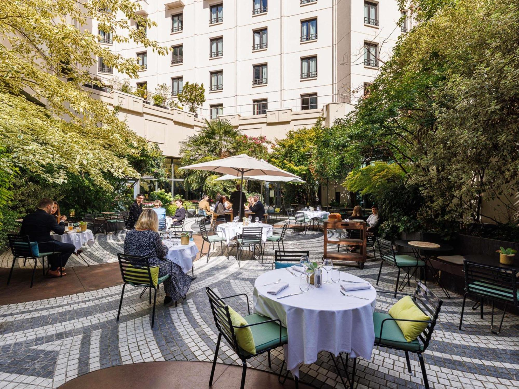 Novotel Paris Les Halles Esterno foto